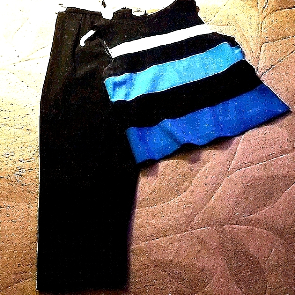 Ladies 2pc suit pants & sleeveless top